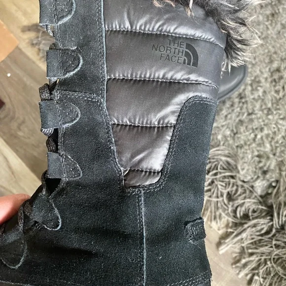 The North Face Black Winter Boots - Picture 4 of 6